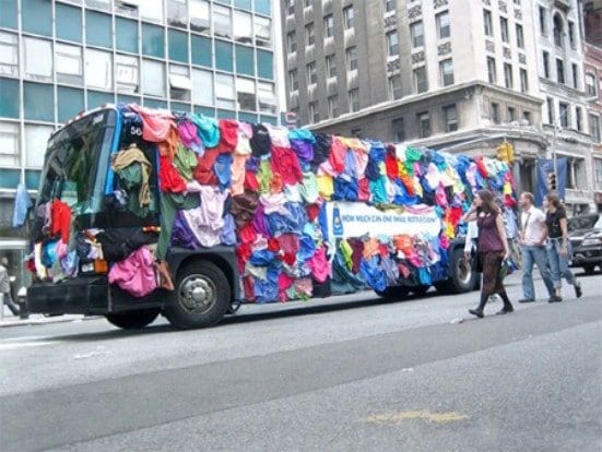 best and creative bus ads (32).jpg.opt551x414o0,0s551x414