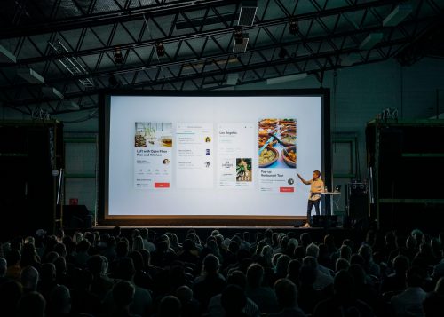 Comment réussir l’organisation d’un événement hybride digital et physique ? 19 Comment réussir l’organisation d’un événement hybride digital et physique ? 18